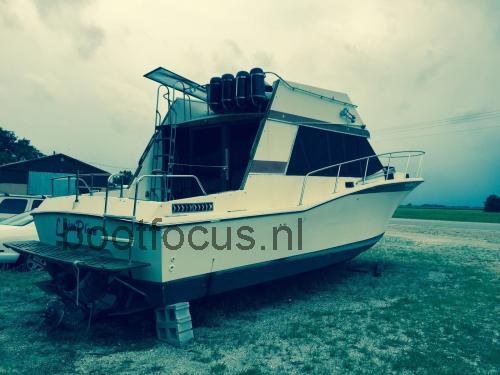 Bayliner 3350 beoordelingen en specificaties